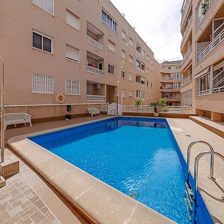Cozy Appartment Torrevieja At Irina Buitenkant foto