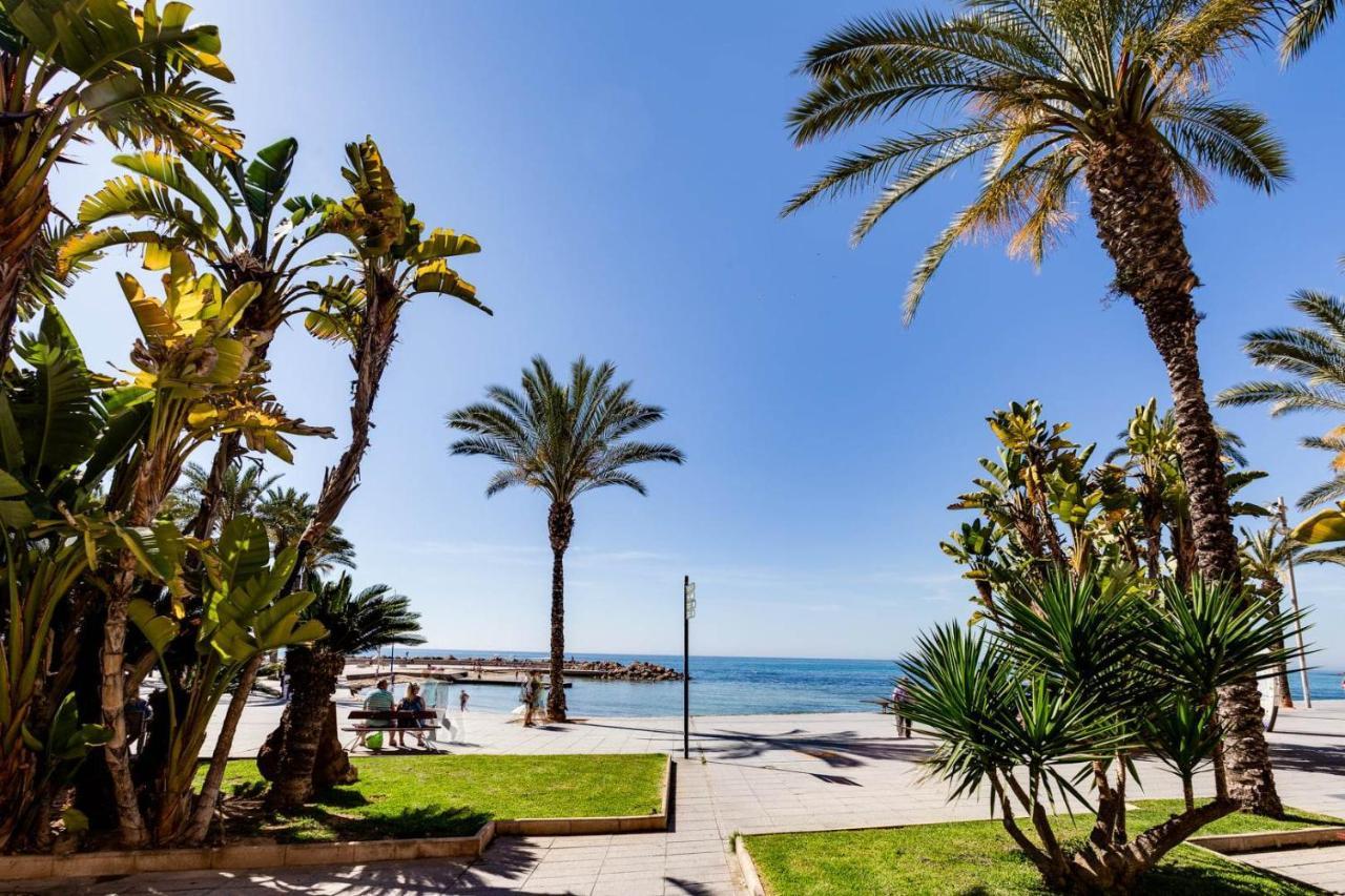 Cozy Appartment Torrevieja At Irina Buitenkant foto